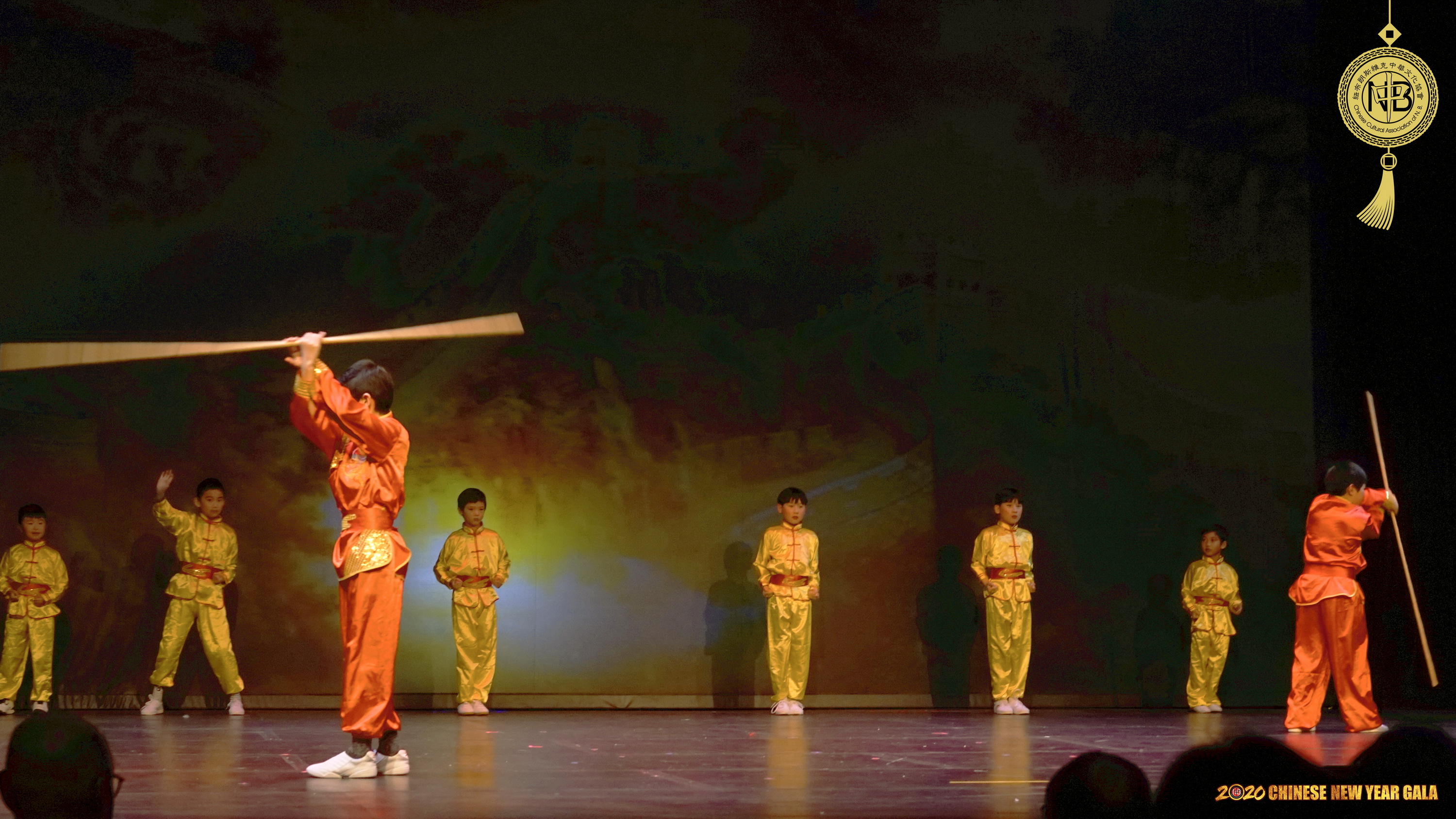 2020-CCANB-CNY-GALA-10.JPG