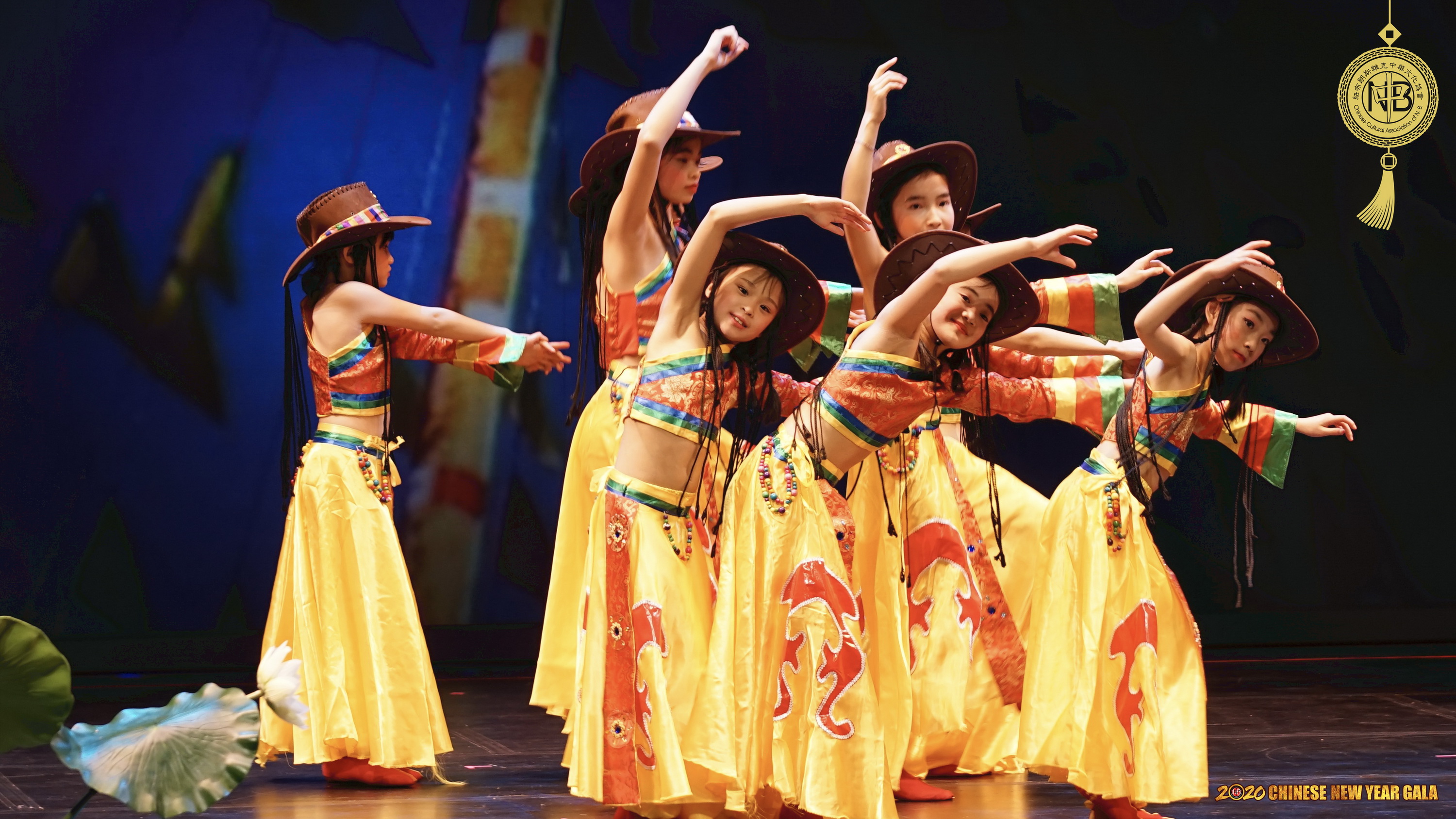2020-CCANB-CNY-GALA-20.jpg